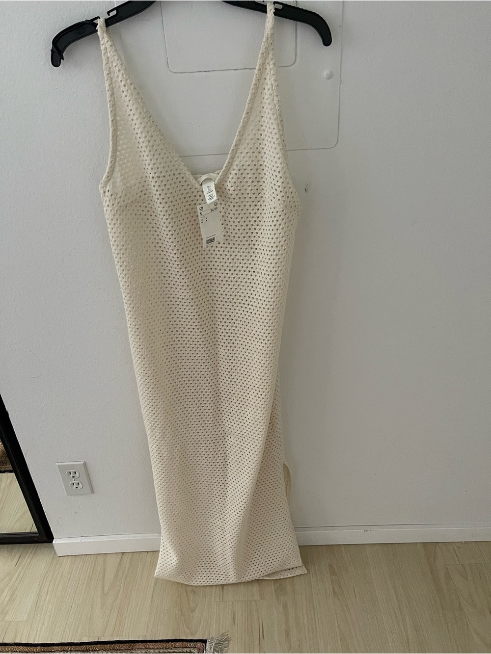 H&M women’s Cream coverup Maxi Dress Mesh coverup bathing suit cover Small NWT